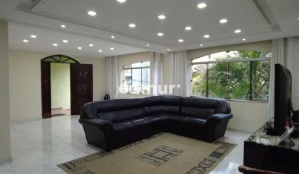 Casa com 4 quartos à venda no Parque das Nações, Santo André  por R$ 2.641.000