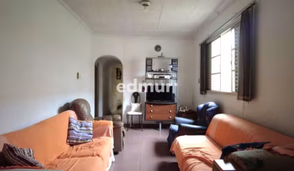 Casa com 3 quartos à venda no Utinga, Santo André  por R$ 650.000