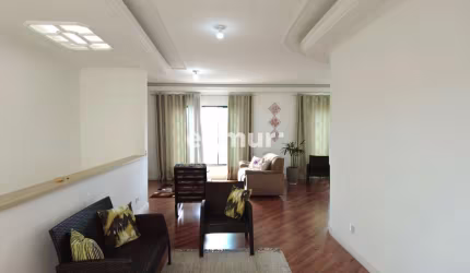 Casa com 3 quartos para alugar no Parque Oratório, Santo André  por R$ 5.000