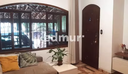 Casa com 2 quartos à venda no Parque das Nações, Santo André  por R$ 650.000