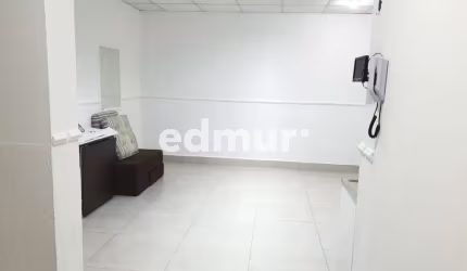 Sala comercial para alugar no Jardim, Santo André  por R$ 1.700