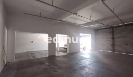Sala comercial para alugar no Jardim Utinga, Santo André  por R$ 13.900