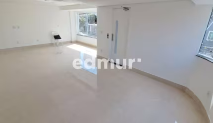 Casa com 3 quartos para alugar na Vila Alpina, Santo André  por R$ 15.000