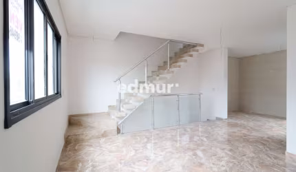Casa com 2 quartos à venda na Vila Pires, Santo André  por R$ 550.000