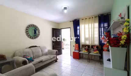 Casa com 2 quartos à venda na Vila Alto de Santo André, Santo André  por R$ 399.000