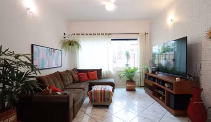 Casa com 3 quartos à venda na Vila Metalúrgica, Santo André  por R$ 800.000