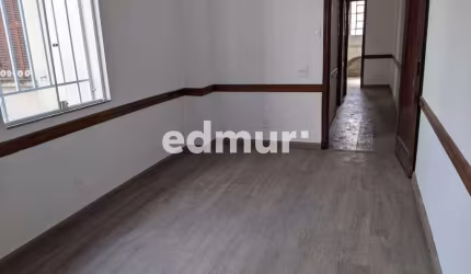 Casa com 5 quartos à venda no Centro, Santo André  por R$ 750.000