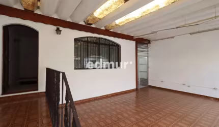 Casa com 2 quartos para alugar no Parque das Nações, Santo André  por R$ 3.000