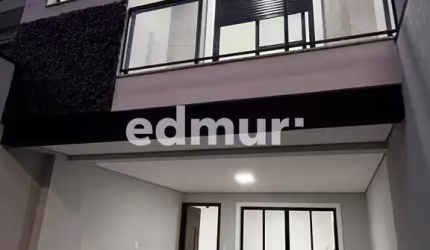 Casa com 3 quartos à venda na Vila Camilópolis, Santo André  por R$ 1.000.000