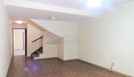 Casa com 3 quartos à venda na Vila Curuçá, Santo André  por R$ 800.000