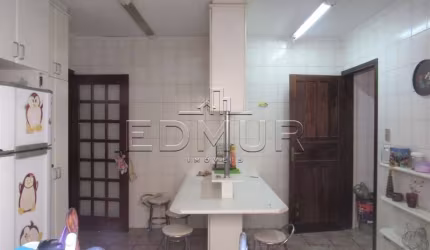 Casa com 2 quartos à venda no Jardim Las Vegas, Santo André  por R$ 450.000