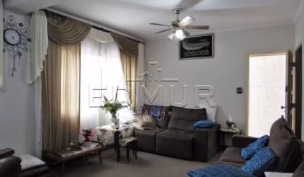 Casa com 3 quartos à venda no Utinga, Santo André  por R$ 1.000.000