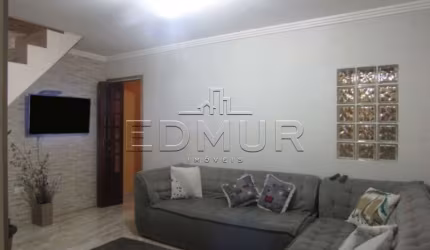 Casa com 4 quartos à venda na Vila Alzira, São Paulo  por R$ 600.000