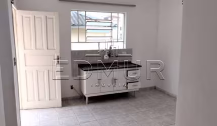Casa com 2 quartos à venda no Nova Gerty, São Caetano do Sul  por R$ 780.000