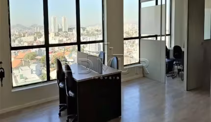 Sala comercial à venda no Parque das Nações, Santo André  por R$ 290.000