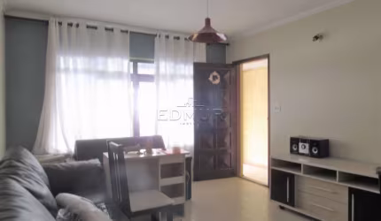 Casa com 2 quartos para alugar na Vila Pires, Santo André  por R$ 2.780