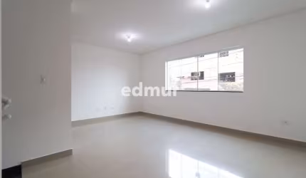 Casa com 3 quartos para alugar na Vila Valparaíso, Santo André  por R$ 3.600