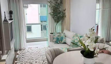 Locação para temporada: Studio Frente pro mar na praia de Balneario Camboriu