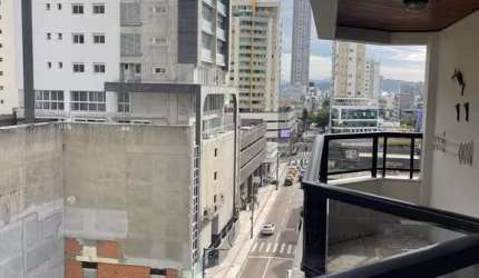 venda apto 03 quartos no Coração de Balneário Camboriú