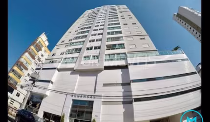 Belíssimo apartamento próximos a uma das regiões mais belas de Balneário Cambori