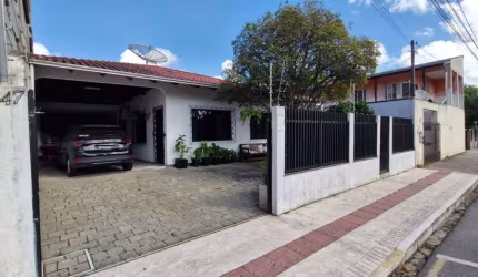 Apartamento amplo com 65m2 Balneário Camboriú próximo a faculdades e shopping