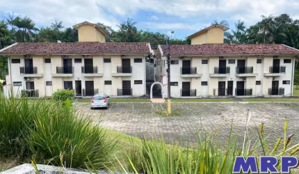 Apartamento à venda na Praia da Tabatinga em Ubatuba, com 1 dormitório. Com piscina.