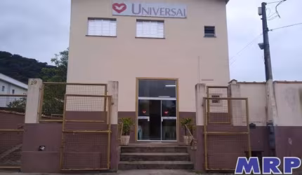 Galpão á venda em Ubatuba, bairro Jardim Beira Rio. Documentação ok. Com boa localização.