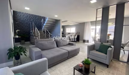 Casa à venda, com 190m², 3 quartos 1 suíte - Santa Cruz - Gravataí / RS por R$ 1.400.000,00
