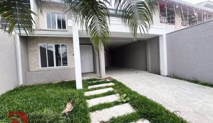 Sobrado com 3 dormitórios à venda, 173 m² por R$ 950.000,00 - Vila Otto - Campo Largo/PR