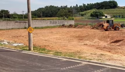 Terreno em Poste  -  Jundiaí
