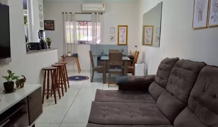 Casa Térrea em Medeiros  -  Jundiaí