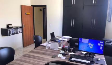Prédio comercial em Vila Leme  -  Jundiaí