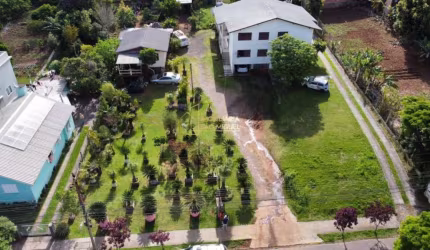 Terreno no bairro Floresta
