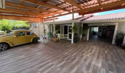Casa À Venda no Bairro Moinho Velho em Dois Irmãos/RS
