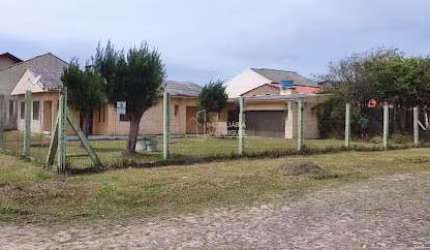 Casa com 4 quartos, 625m², à venda em Tramandaí, Tramandaí