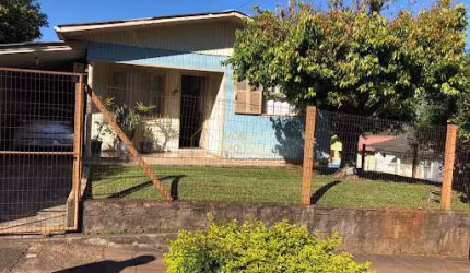 Casa com 2 quartos, 329m², à venda em Dois Irmãos, Centro