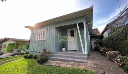 Casa com 2 quartos, 312m², à venda em Dois Irmãos, Centro