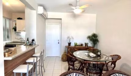 Apartamento 'Pé na Areia' com 2 dormitórios à venda, 78 m² por R$ 839.000 - Ingleses - Florianópolis/SC