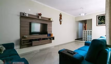 Casa à venda no Tatuapé com 192m², 5 quartos, 3 Suítes e 2 vagas