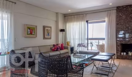 Apartamento à Venda em Chacara Klabin com 375m², 4 Quartos, 4 Suítes, 6 Vagas de Garagem