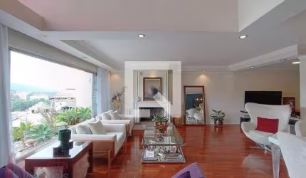 Casa à venda com 260m² no bairro do tucuruvi  4 quartos