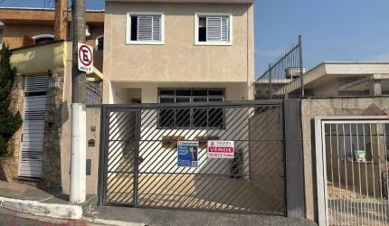 Casa à venda na Vila Paiva, com 4 quartos, 1 suíte, 2 vagas de garagem, 220m²
