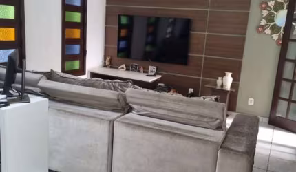 Casa à venda na Vila Maria Alta com 3 quartos, 3 suítes,  3 vagas de garagem, 255m²