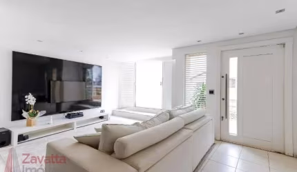 Casa à venda na Vila Maria Alta com 3 quartos, 3 suítes, 2 vagas de garagem, 250m²
