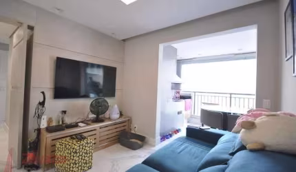 Apartamento à venda na Vila Guilherme,com 3 quartos, 1 suíte, 3 salas, 2 banheiros, 2 vagas, 79m²