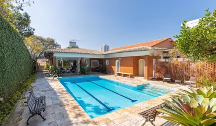 Casa com 5 quartos à venda na Rua Joaquim Nabuco, 994, Brooklin Paulista, São Paulo por R$ 2.800.000