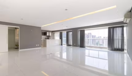 Apartamento com 3 quartos à venda na Rua Fábia, 31, Vila Romana, São Paulo, 162 m2 por R$ 2.200.000