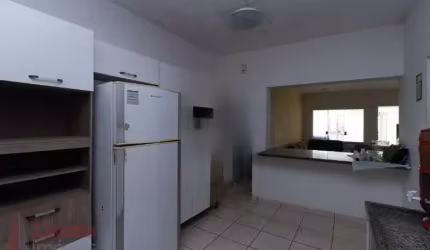 Imperdível Casa à Venda em São Paulo-SP, Vila Medeiros: 2 Quartos, 2 Suítes, 2 Salas, 2 Banheiros, 2 Vagas de Garagem, 191m²!