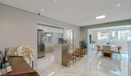 Apartamento à venda ou locação na Mooca, São Paulo-SP: 2 quartos, 1 suíte, 2 salas, 2 banheiros, 2 vagas de garagem, 78m²!