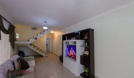 Imperdível! Casa à venda em São Paulo-SP, Parque Vitória: 3 quartos, 1 suíte, 2 salas, 4 banheiros, 8 vagas de garagem, 260m².